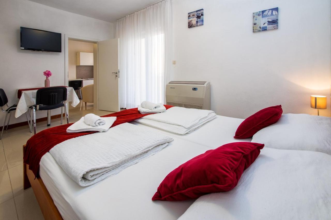 Apartments Toni 2000 Ποντστράνα Εξωτερικό φωτογραφία