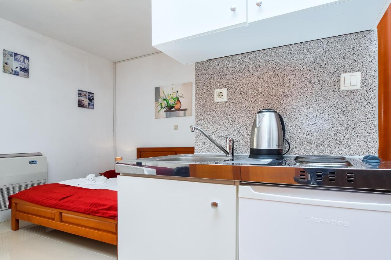 Apartments Toni 2000 Ποντστράνα Εξωτερικό φωτογραφία