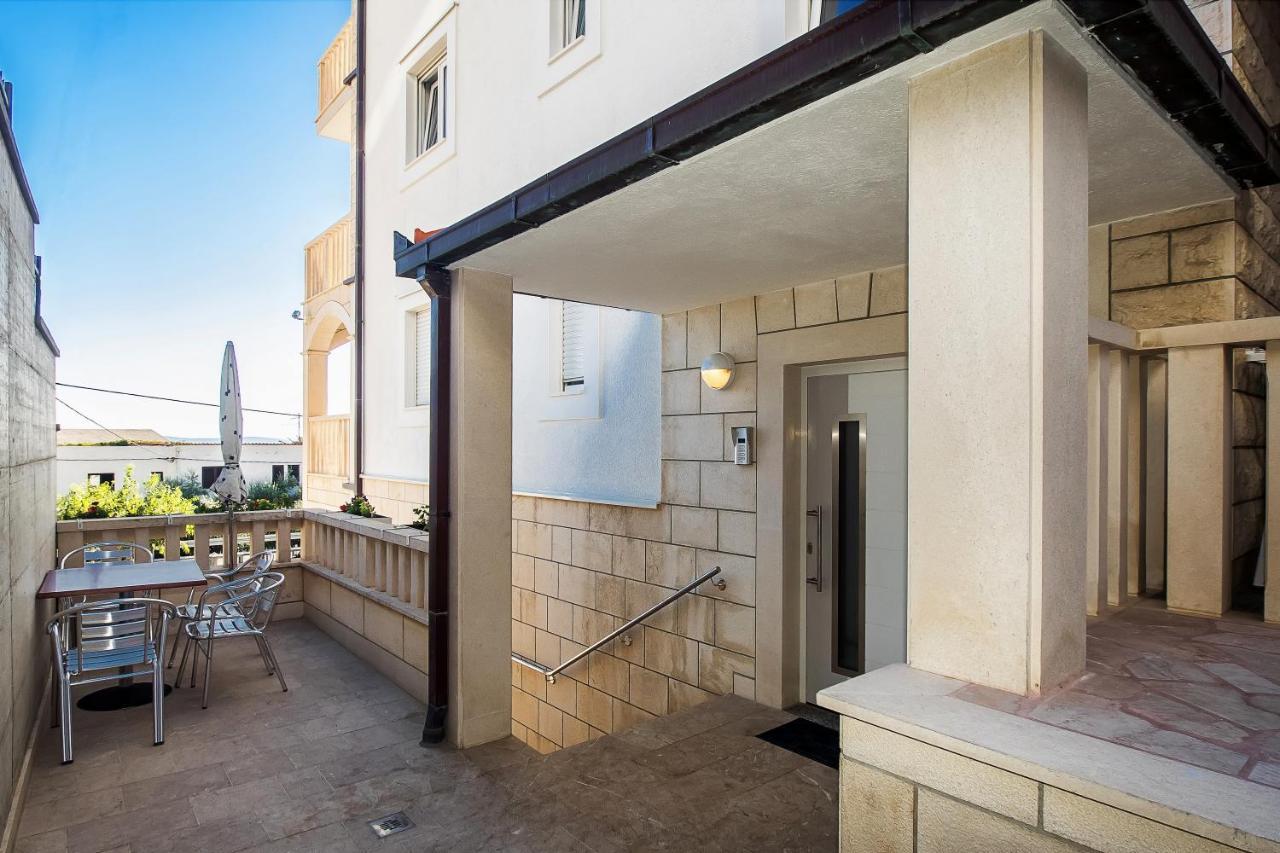 Apartments Toni 2000 Ποντστράνα Εξωτερικό φωτογραφία